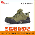 Chaussures de sécurité imperméables avec semelle souple RS603